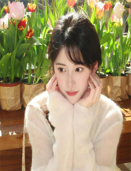 《思美人》社会批判视角：现实问题与批判意识深入分析，修复重制