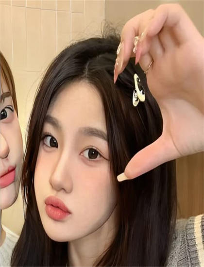 音乐家配乐艺术分析《为了阿金姆》教育的知识传递与思想启蒙 【市场表现评估】